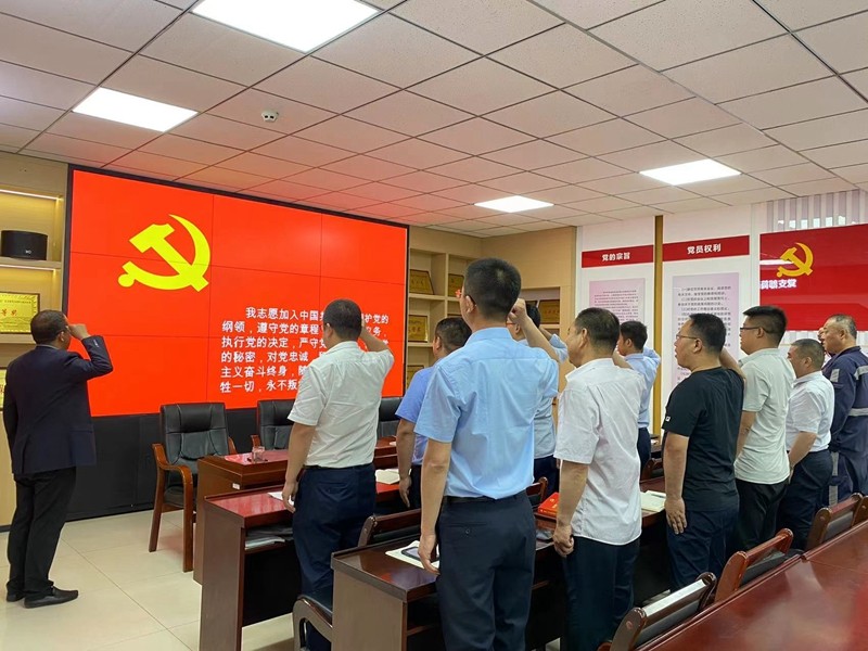 宣誓.jpg
