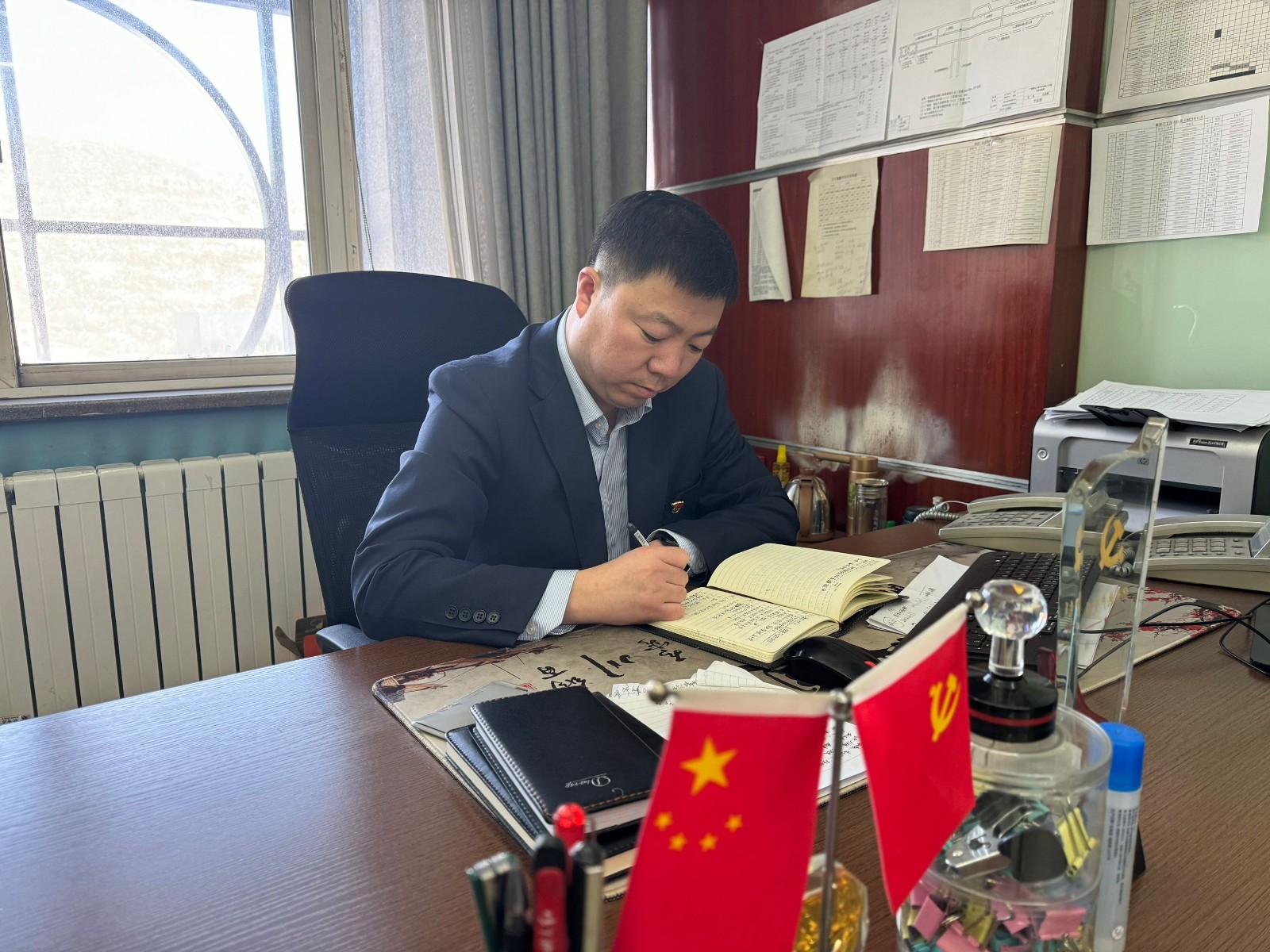 李刚.jpg