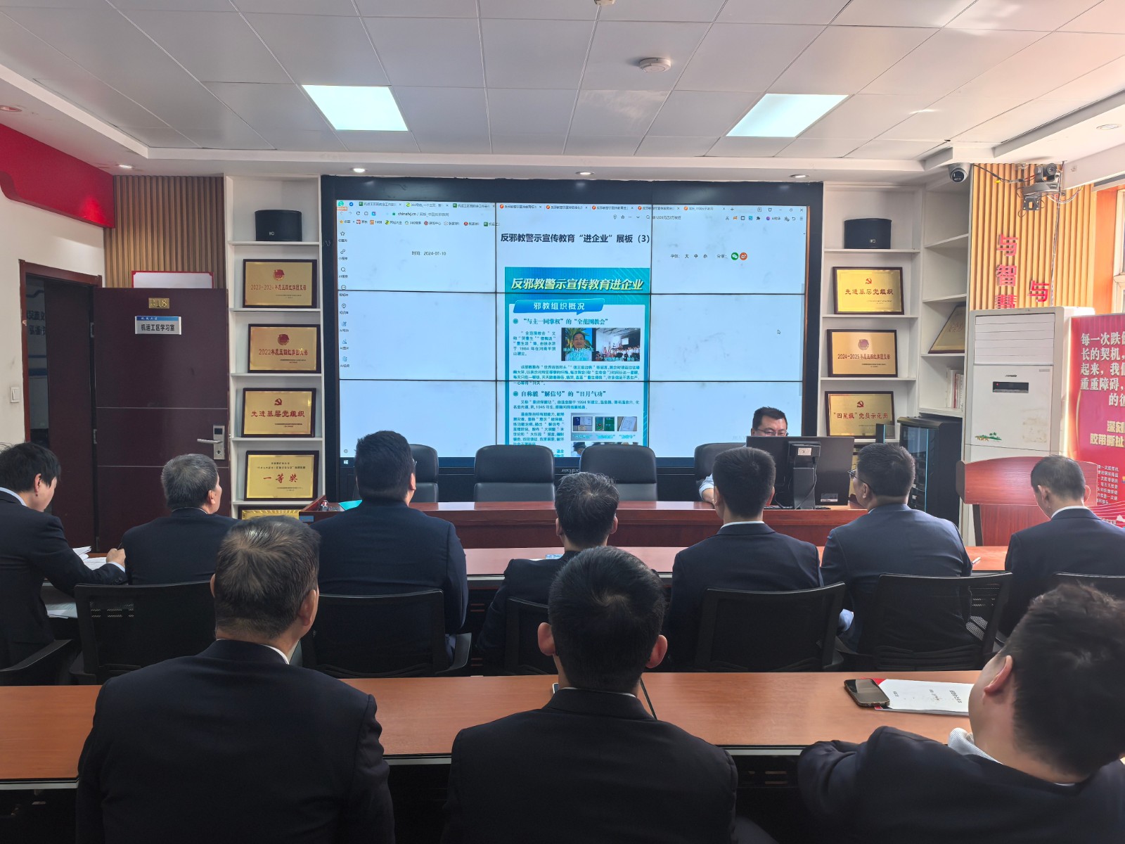 071775535412331081.jpeg c00687da14c0e2a94d1e6a4841bf6fe2.jpg