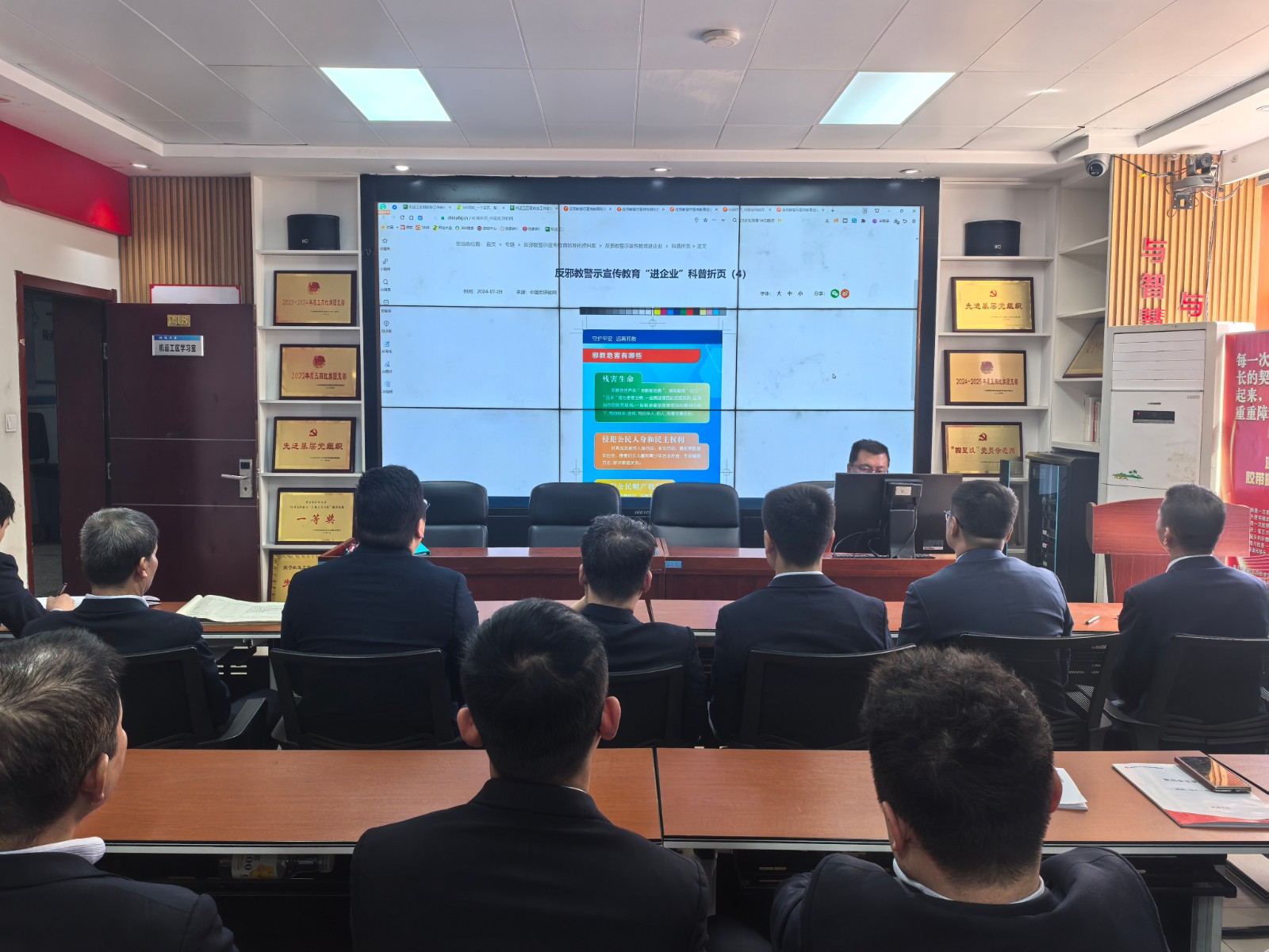 071775535449991716.jpeg a19901285e41fe57bbd5da57f96e6098.jpg