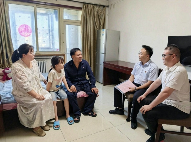 廉洁进家庭-马晓东P图（韩涛、李旭）.jpg